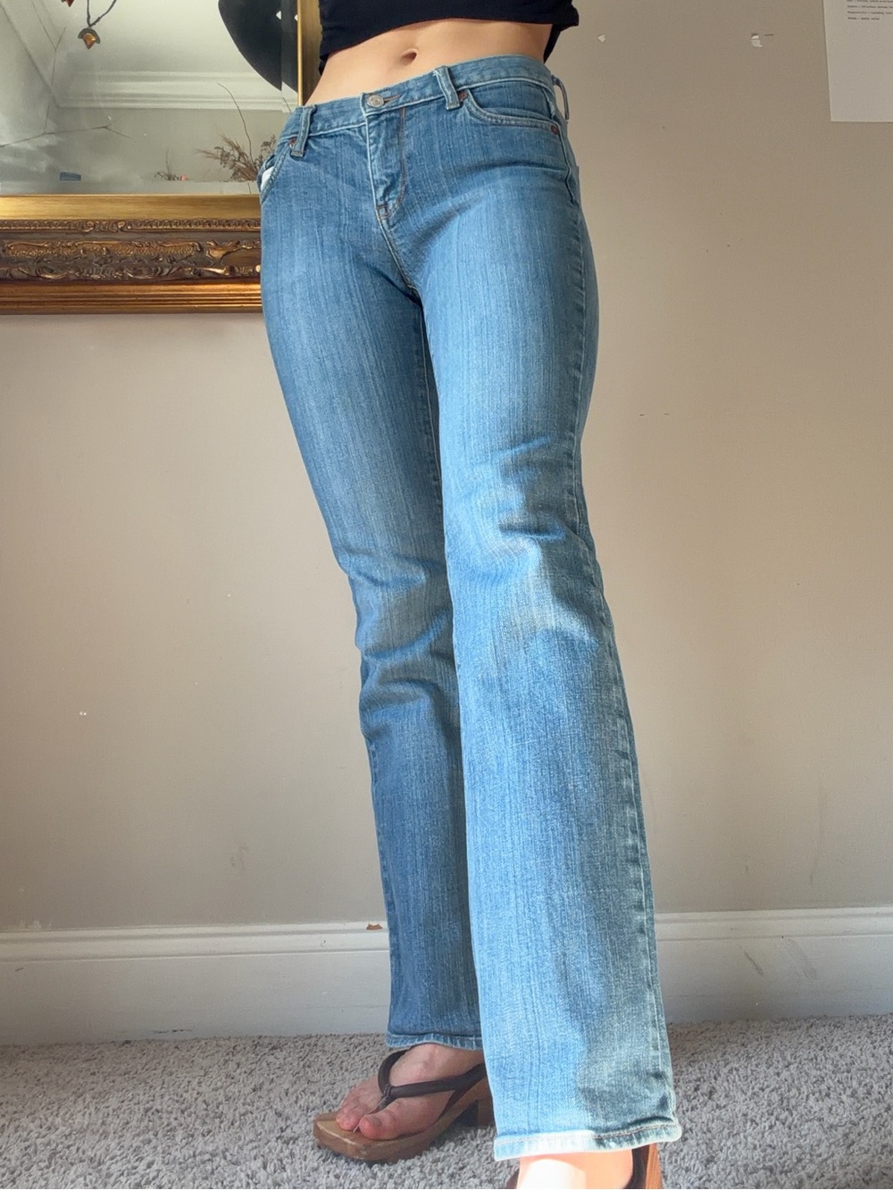 Gap Low Rise Bootcut Blue Jeans - Size 2R (Fits 24/25)